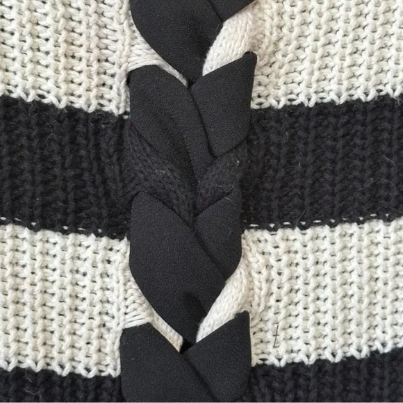 Lilla P Black White Stripe Chunky Knit Lace Up Back Sweater Small - Picture 7 of 7
